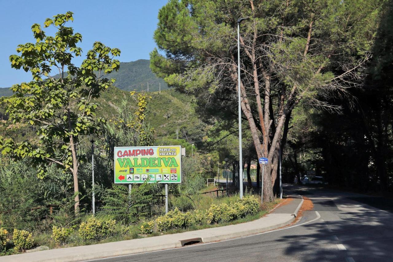 Villaggio Camping Valdeiva เดวามารีนา ภายนอก รูปภาพ
