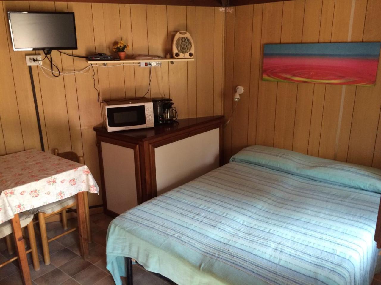 Villaggio Camping Valdeiva เดวามารีนา ภายนอก รูปภาพ